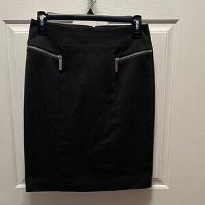 Michael Kors Charcoal Gray Knit Pencil Skirt with Zipper Back & Pockets Size 2